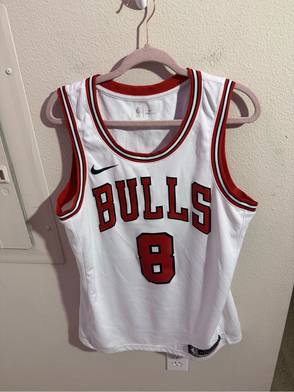 Nike Chicago Bulls Zach LaVine #8 NBA Swingman Jersey White Size 48 Large